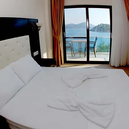 Yilmaz Kaptan 博兹布伦